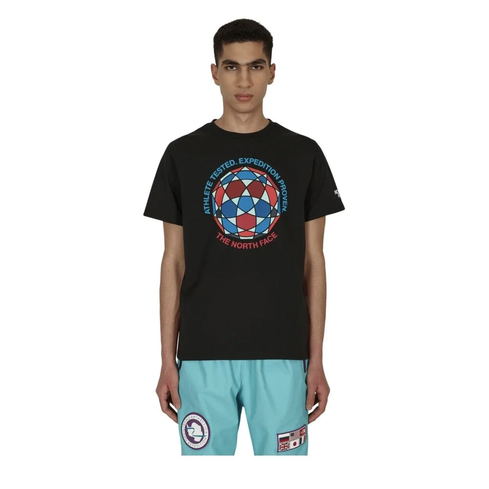 The North Face International Collection Men’s Short Sleeve Crewneck T-Shirt XXL